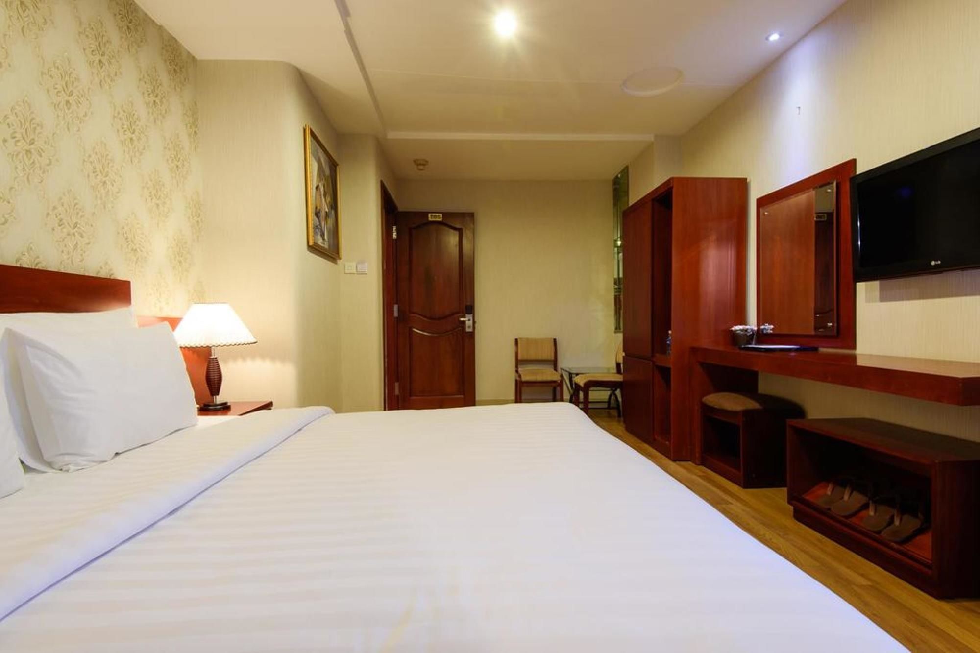 Khách sạn Morning Ba Trung TP. Hồ Chí Minh